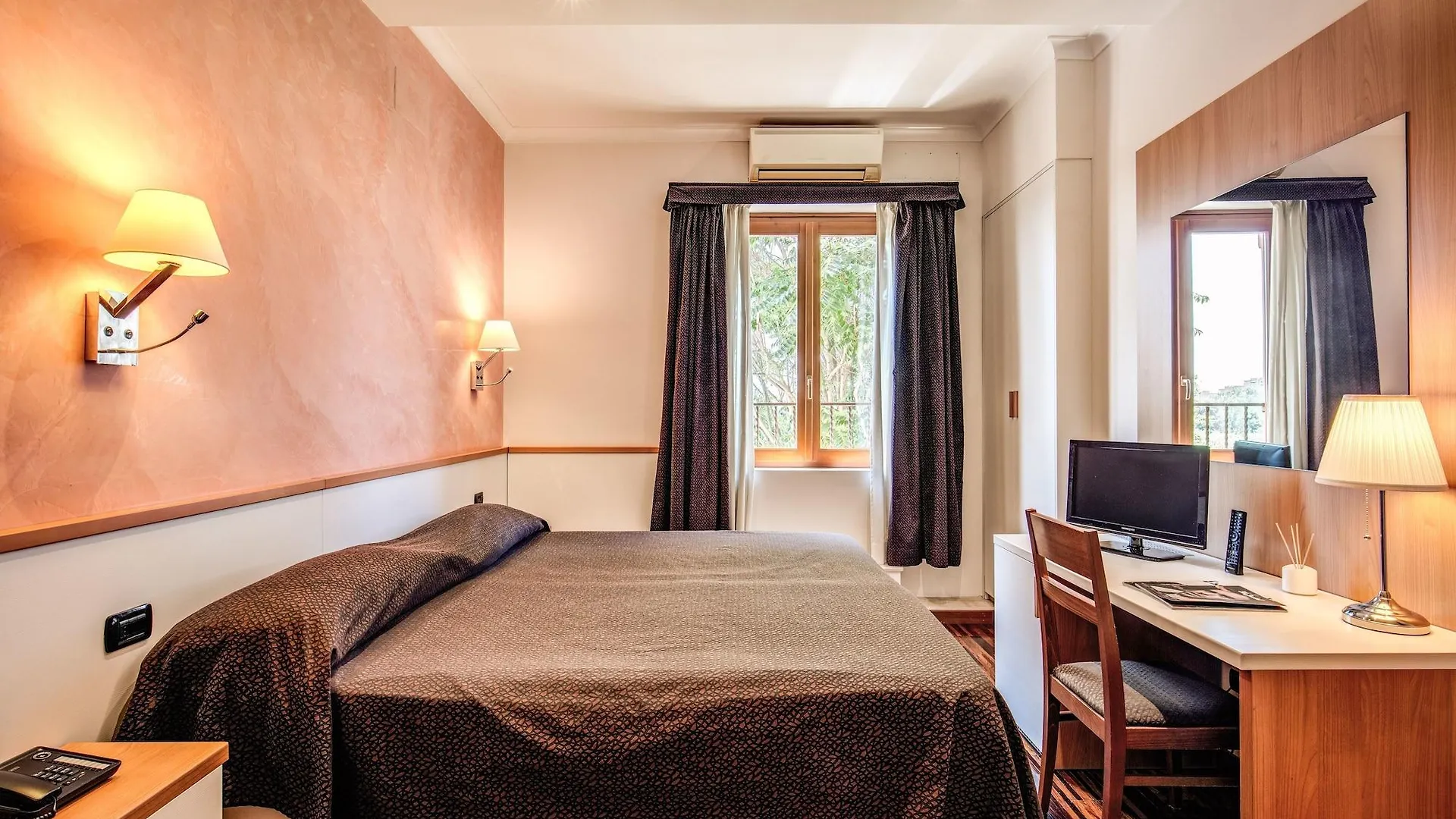 Hotel Roma Tiburtina Metro Italien