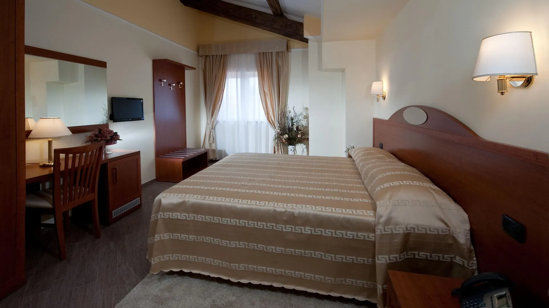 Hotel Roma Tiburtina Metro Italy